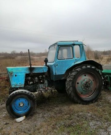 на фото: Трактор МТЗ-80, 1990 г.в. - Курская область