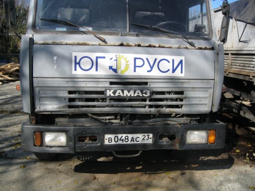на фото: КАМАЗ 53215, б/у, 2004