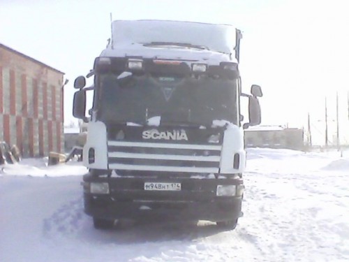 на фото: Продам Scania P124L