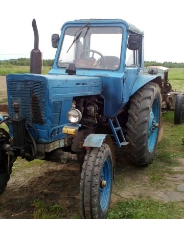на фото: Трактор СССР б/у , г. Ликино-Дулево