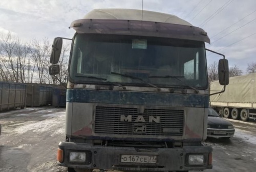 на фото: Продаю грузовик Ман Б/У, 1995 г. - Москва