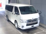 Грузопассажирский микроавтобус категория B Toyota Hiace Van кузов TRH200V модификация DX GL Package гв 2018 салон 3-6 мест грузопод 1.25 тн пробег 97 т.км белый