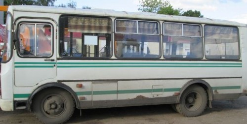 на фото: Автобус ПАЗ-3205, б/у, 2005 г.в.
