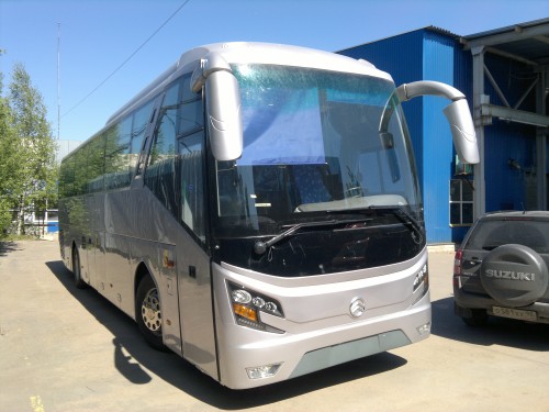 на фото: Продам туристический автобус Golden Dragon XML 6126JR( Голден Драгон)