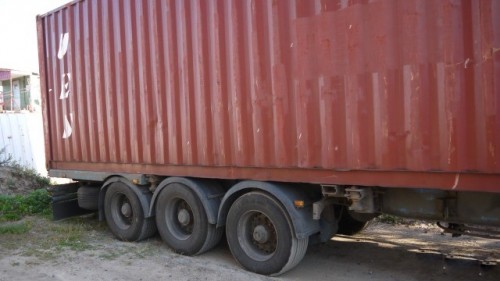 на фото: Продаю собственный контейнеровоз ТОНАР (г. Великий Новгород)
