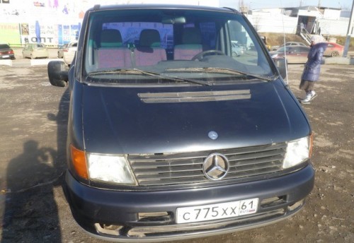 на фото: Продам Mercedes-Benz Vito 1998 года