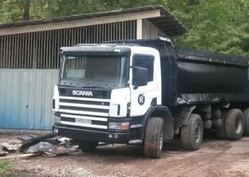 на фото: Самосвал Scania 420 (г. Уфа)