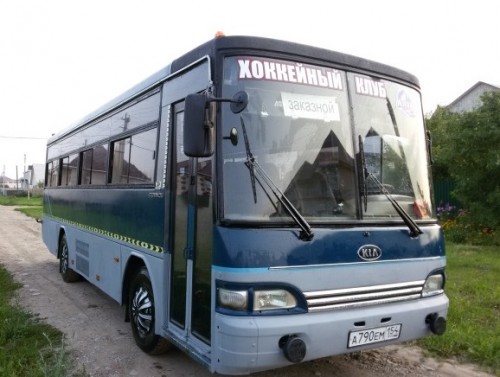 на фото: Автобус Kia Cosmos, 2002 г.в.,  Барнаул