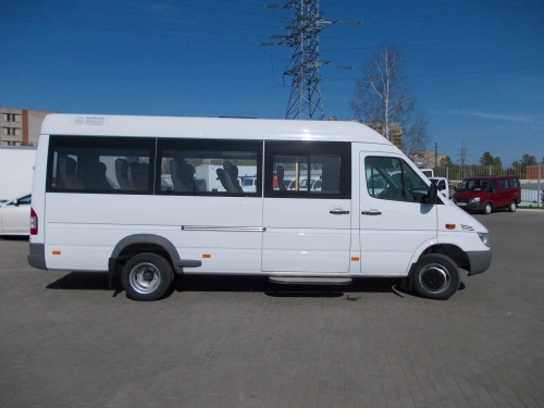 на фото: Туристический автобус Mercedes benz sprinter Татарстан, Альметьевск