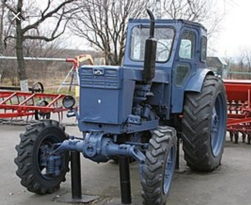 на фото: Трактор Т-40 б/у, 1998 г. – Хабаровский край