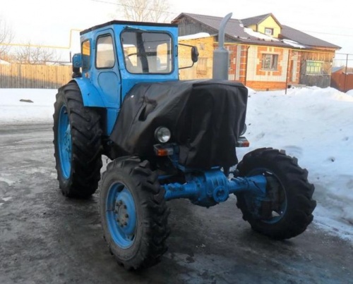 на фото: Продам трактор Т-40 Б/У, 1986 г. – Богданович (Свердловская область)
